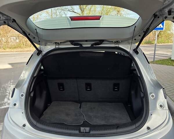 Серый Шевроле Bolt EV, объемом двигателя 0 л и пробегом 60 тыс. км за 16500 $, фото 21 на Automoto.ua