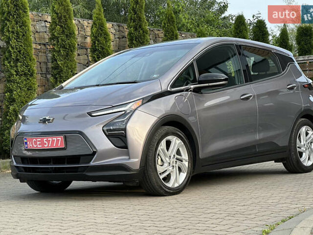 Серый Шевроле Bolt EV, объемом двигателя 0 л и пробегом 22 тыс. км за 17499 $, фото 51 на Automoto.ua