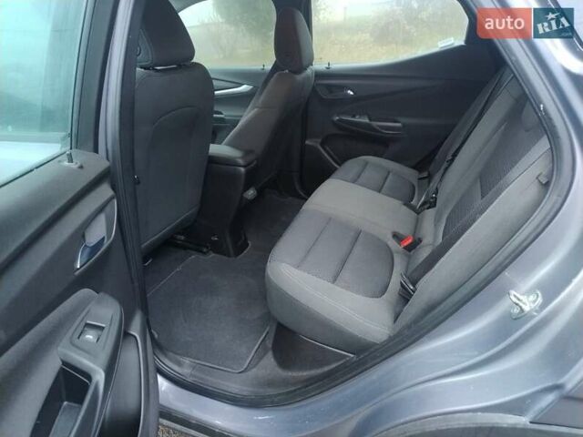 Серый Шевроле Bolt EV, объемом двигателя 0 л и пробегом 89 тыс. км за 17300 $, фото 11 на Automoto.ua