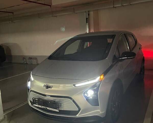Серый Шевроле Bolt EV, объемом двигателя 0 л и пробегом 57 тыс. км за 19500 $, фото 12 на Automoto.ua