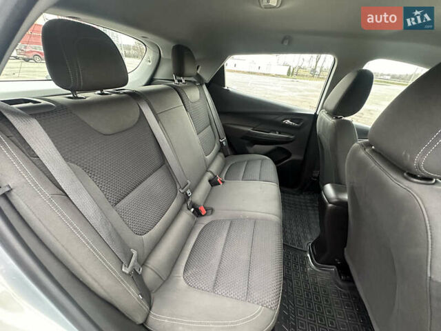 Серый Шевроле Bolt EV, объемом двигателя 0 л и пробегом 74 тыс. км за 17999 $, фото 34 на Automoto.ua