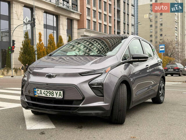 Сірий Шевроле Bolt EV, об'ємом двигуна 0 л та пробігом 23 тис. км за 18888 $, фото 3 на Automoto.ua