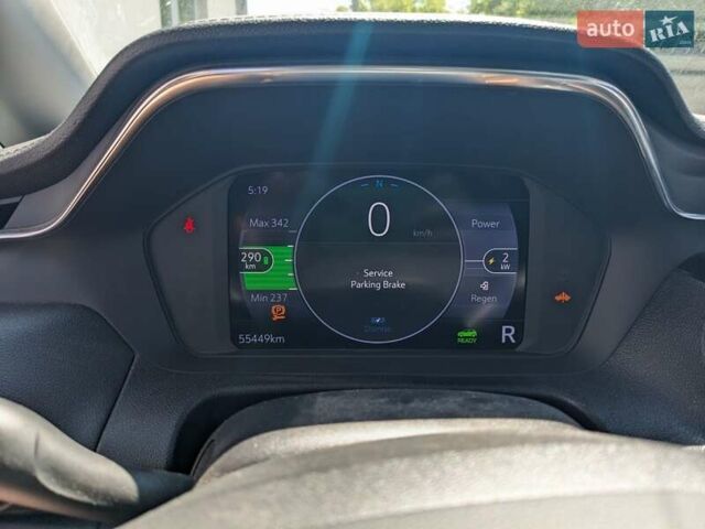 Серый Шевроле Bolt EV, объемом двигателя 0 л и пробегом 55 тыс. км за 16500 $, фото 25 на Automoto.ua