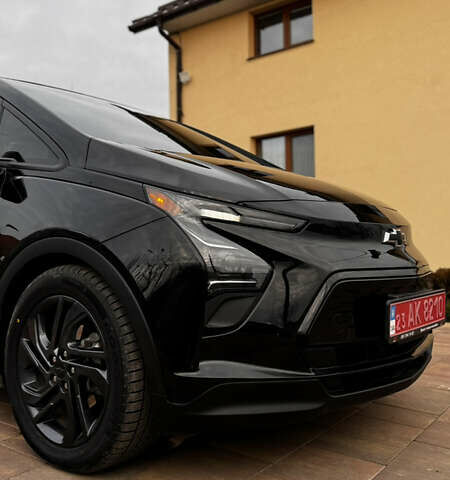 Серый Шевроле Bolt EV, объемом двигателя 0 л и пробегом 30 тыс. км за 17995 $, фото 4 на Automoto.ua