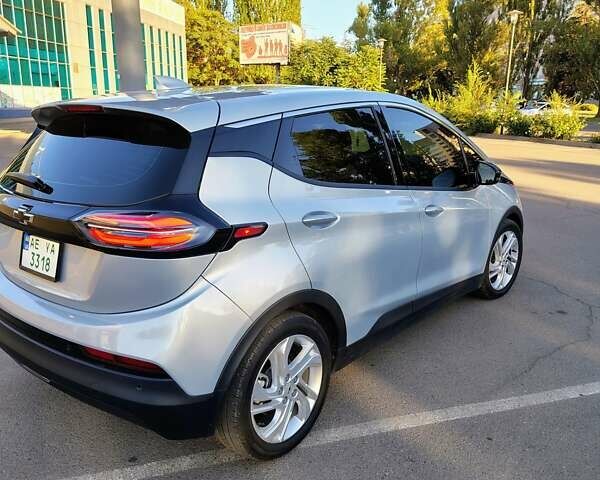 Серый Шевроле Bolt EV, объемом двигателя 0 л и пробегом 60 тыс. км за 17800 $, фото 6 на Automoto.ua
