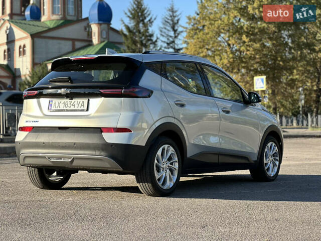Сірий Шевроле Bolt EV, об'ємом двигуна 0 л та пробігом 10 тис. км за 20500 $, фото 4 на Automoto.ua