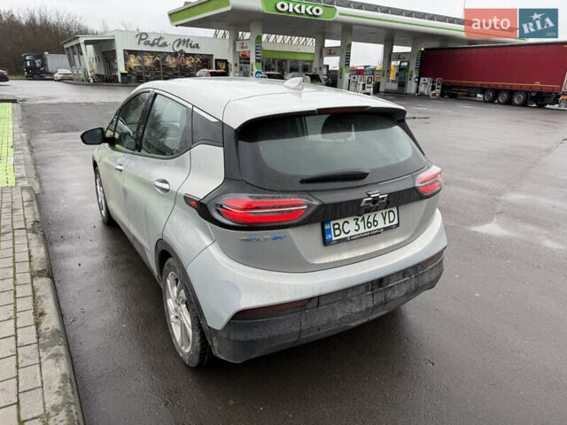 Серый Шевроле Bolt EV, объемом двигателя 0 л и пробегом 72 тыс. км за 16400 $, фото 4 на Automoto.ua