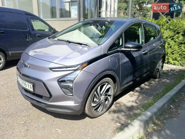 Серый Шевроле Bolt EV, объемом двигателя 0 л и пробегом 21 тыс. км за 20000 $, фото 3 на Automoto.ua