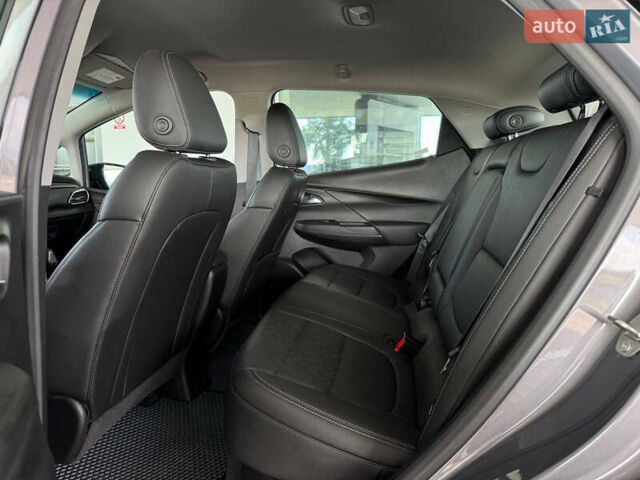Серый Шевроле Bolt EV, объемом двигателя 0 л и пробегом 22 тыс. км за 19550 $, фото 31 на Automoto.ua