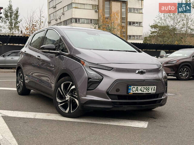 Сірий Шевроле Bolt EV, об'ємом двигуна 0 л та пробігом 23 тис. км за 18888 $, фото 2 на Automoto.ua