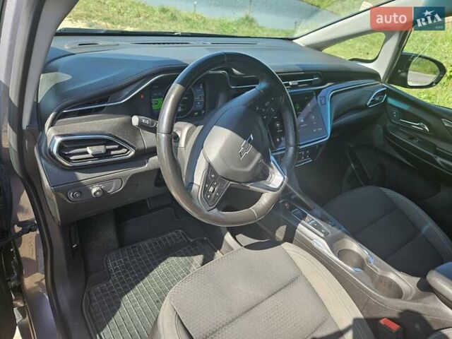 Серый Шевроле Bolt EV, объемом двигателя 0 л и пробегом 62 тыс. км за 17400 $, фото 6 на Automoto.ua