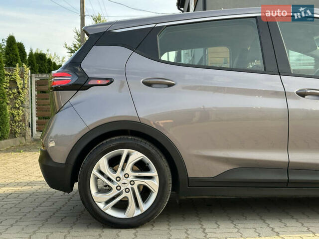 Серый Шевроле Bolt EV, объемом двигателя 0 л и пробегом 22 тыс. км за 17499 $, фото 37 на Automoto.ua