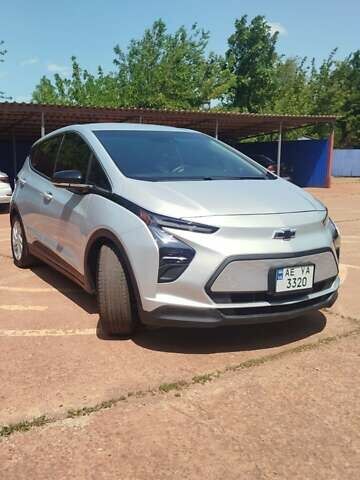 Сірий Шевроле Bolt EV, об'ємом двигуна 0 л та пробігом 43 тис. км за 18500 $, фото 2 на Automoto.ua