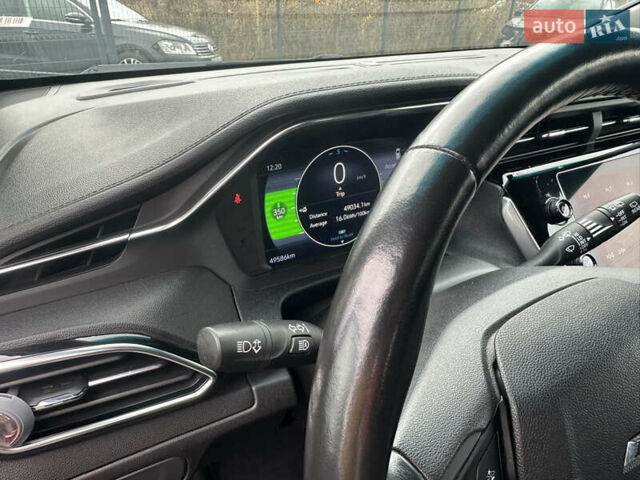 Серый Шевроле Bolt EV, объемом двигателя 0 л и пробегом 53 тыс. км за 17700 $, фото 5 на Automoto.ua