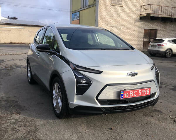 Сірий Шевроле Bolt EV, об'ємом двигуна 0 л та пробігом 73 тис. км за 17700 $, фото 5 на Automoto.ua
