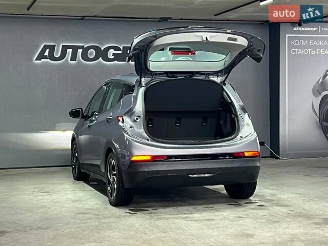 Серый Шевроле Bolt EV, объемом двигателя 0 л и пробегом 1 тыс. км за 18500 $, фото 3 на Automoto.ua