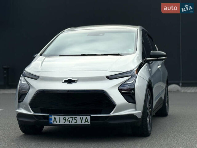 Серый Шевроле Bolt EV, объемом двигателя 0 л и пробегом 52 тыс. км за 19999 $, фото 3 на Automoto.ua