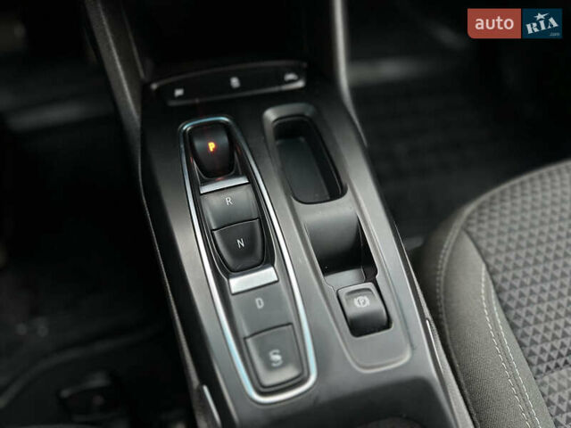 Серый Шевроле Bolt EV, объемом двигателя 0 л и пробегом 74 тыс. км за 17999 $, фото 20 на Automoto.ua