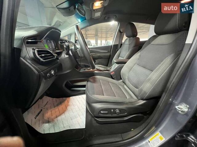 Серый Шевроле Bolt EV, объемом двигателя 0 л и пробегом 1 тыс. км за 18500 $, фото 25 на Automoto.ua