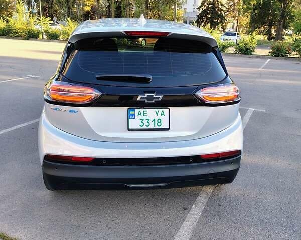 Серый Шевроле Bolt EV, объемом двигателя 0 л и пробегом 60 тыс. км за 17800 $, фото 9 на Automoto.ua