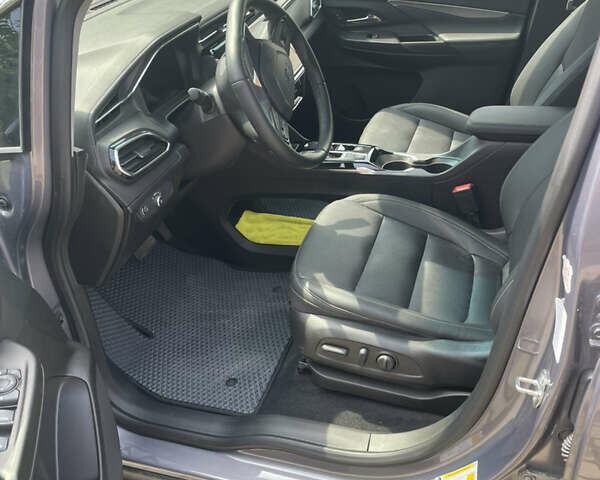 Серый Шевроле Bolt EV, объемом двигателя 0 л и пробегом 21 тыс. км за 20000 $, фото 25 на Automoto.ua