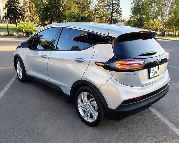 Серый Шевроле Bolt EV, объемом двигателя 0 л и пробегом 60 тыс. км за 17800 $, фото 7 на Automoto.ua
