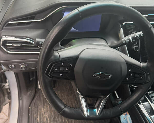 Серый Шевроле Bolt EV, объемом двигателя 0 л и пробегом 10 тыс. км за 21500 $, фото 7 на Automoto.ua