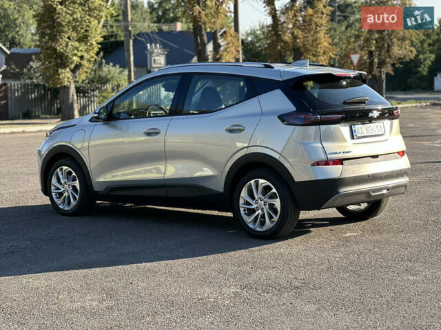 Серый Шевроле Bolt EV, объемом двигателя 0 л и пробегом 10 тыс. км за 19599 $, фото 7 на Automoto.ua