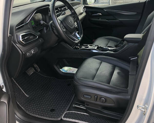 Серый Шевроле Bolt EV, объемом двигателя 0 л и пробегом 15 тыс. км за 19500 $, фото 4 на Automoto.ua