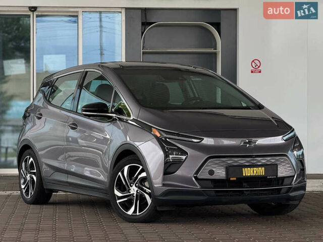 Серый Шевроле Bolt EV, объемом двигателя 0 л и пробегом 22 тыс. км за 19550 $, фото 3 на Automoto.ua