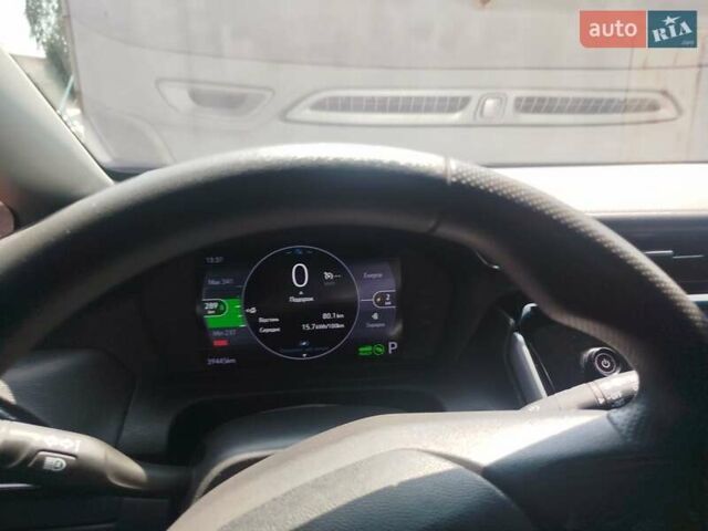 Сірий Шевроле Bolt EV, об'ємом двигуна 0 л та пробігом 43 тис. км за 18500 $, фото 16 на Automoto.ua