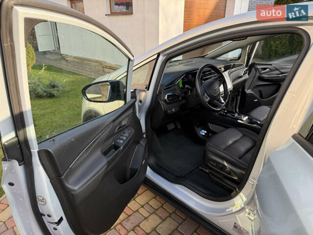 Серый Шевроле Bolt EV, объемом двигателя 0 л и пробегом 4 тыс. км за 18900 $, фото 14 на Automoto.ua