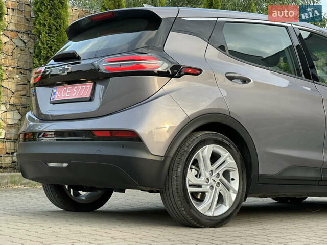 Серый Шевроле Bolt EV, объемом двигателя 0 л и пробегом 22 тыс. км за 17499 $, фото 47 на Automoto.ua