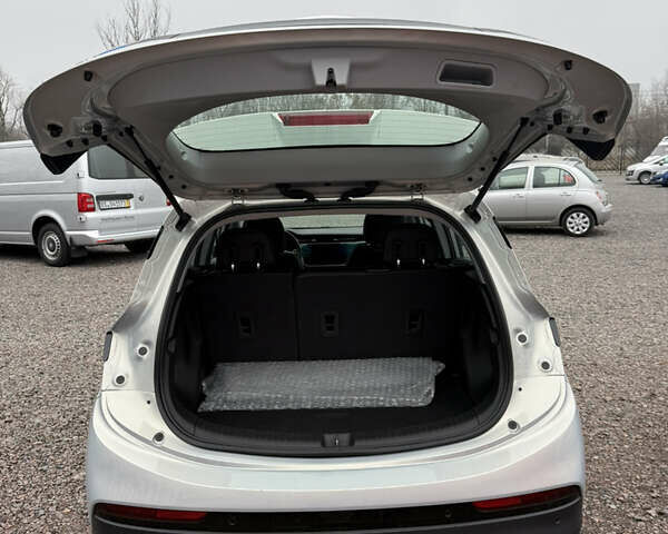 Серый Шевроле Bolt EV, объемом двигателя 0 л и пробегом 9 тыс. км за 24900 $, фото 13 на Automoto.ua