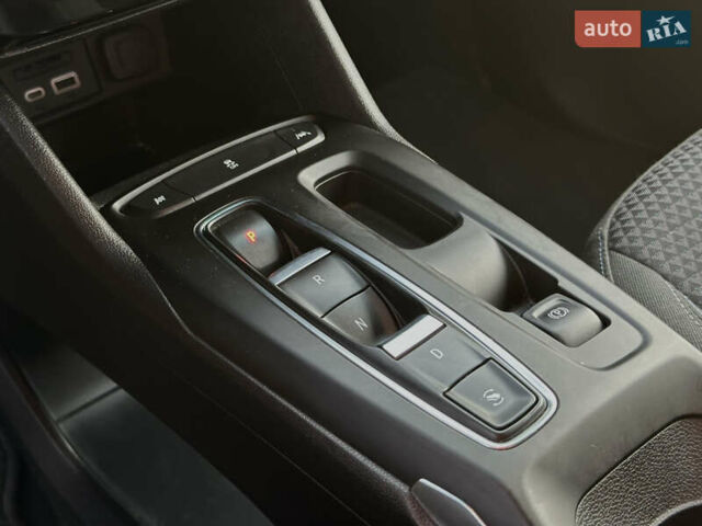 Серый Шевроле Bolt EV, объемом двигателя 0 л и пробегом 22 тыс. км за 17499 $, фото 67 на Automoto.ua