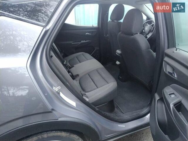 Серый Шевроле Bolt EV, объемом двигателя 0 л и пробегом 89 тыс. км за 17300 $, фото 12 на Automoto.ua