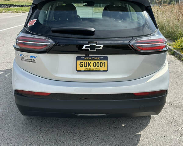 Серый Шевроле Bolt EV, объемом двигателя 0 л и пробегом 11 тыс. км за 19500 $, фото 2 на Automoto.ua