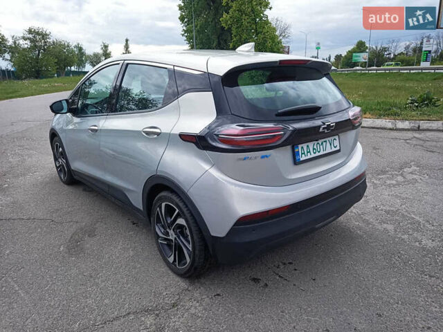 Серый Шевроле Bolt EV, объемом двигателя 0 л и пробегом 95 тыс. км за 17800 $, фото 5 на Automoto.ua