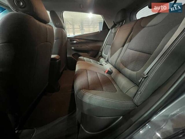 Серый Шевроле Bolt EV, объемом двигателя 0 л и пробегом 1 тыс. км за 18500 $, фото 26 на Automoto.ua