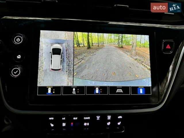 Серый Шевроле Bolt EV, объемом двигателя 0 л и пробегом 39 тыс. км за 18400 $, фото 15 на Automoto.ua