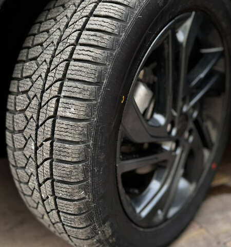 Серый Шевроле Bolt EV, объемом двигателя 0 л и пробегом 30 тыс. км за 17995 $, фото 14 на Automoto.ua