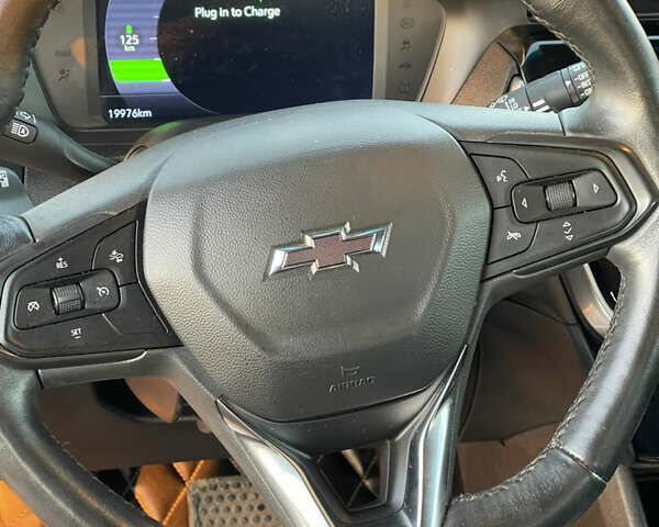 Серый Шевроле Bolt EV, объемом двигателя 0 л и пробегом 19 тыс. км за 18300 $, фото 9 на Automoto.ua