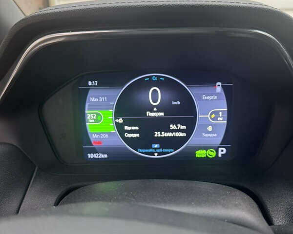 Серый Шевроле Bolt EV, объемом двигателя 0 л и пробегом 10 тыс. км за 21500 $, фото 2 на Automoto.ua