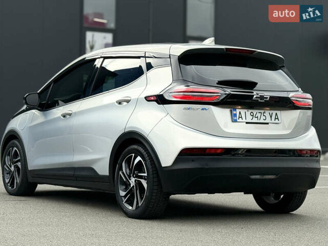 Серый Шевроле Bolt EV, объемом двигателя 0 л и пробегом 52 тыс. км за 18900 $, фото 13 на Automoto.ua