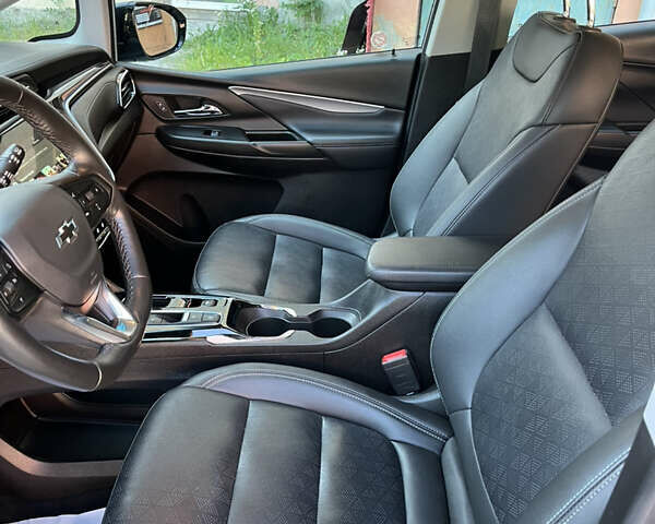 Серый Шевроле Bolt EV, объемом двигателя 0 л и пробегом 91 тыс. км за 16950 $, фото 9 на Automoto.ua