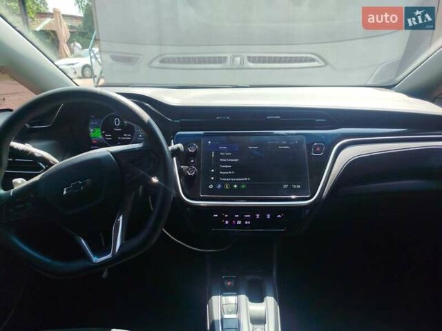 Сірий Шевроле Bolt EV, об'ємом двигуна 0 л та пробігом 43 тис. км за 18500 $, фото 12 на Automoto.ua