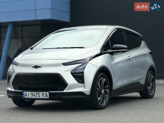 Серый Шевроле Bolt EV, объемом двигателя 0 л и пробегом 52 тыс. км за 18900 $, фото 3 на Automoto.ua
