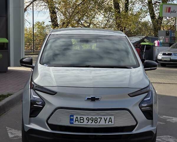 Серый Шевроле Bolt EV, объемом двигателя 0 л и пробегом 60 тыс. км за 16500 $, фото 6 на Automoto.ua