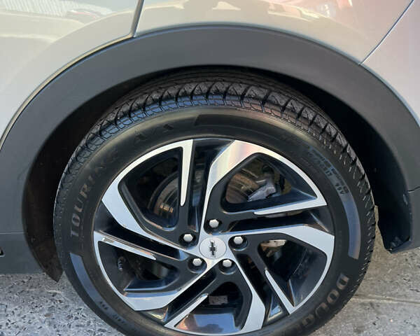 Серый Шевроле Bolt EV, объемом двигателя 0 л и пробегом 91 тыс. км за 16950 $, фото 8 на Automoto.ua