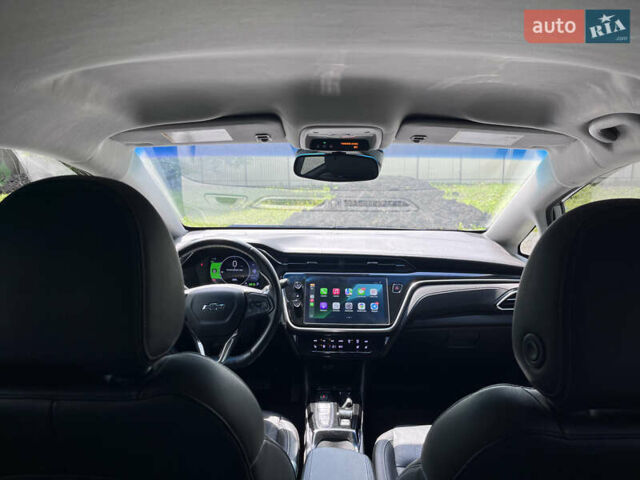 Серый Шевроле Bolt EV, объемом двигателя 0 л и пробегом 23 тыс. км за 17600 $, фото 23 на Automoto.ua